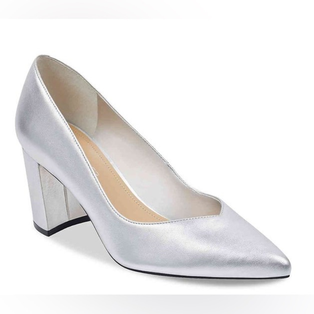 Marc Fisher Caitlin Pumps (Silver leather) - Size 8